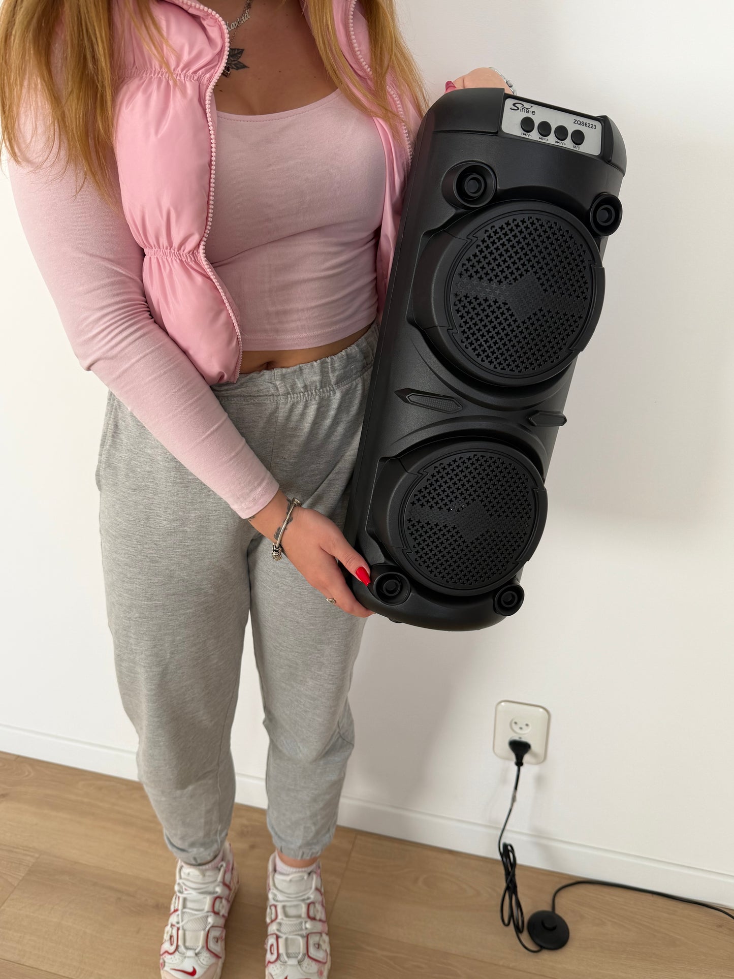 Boxa+microfon-ul BassX